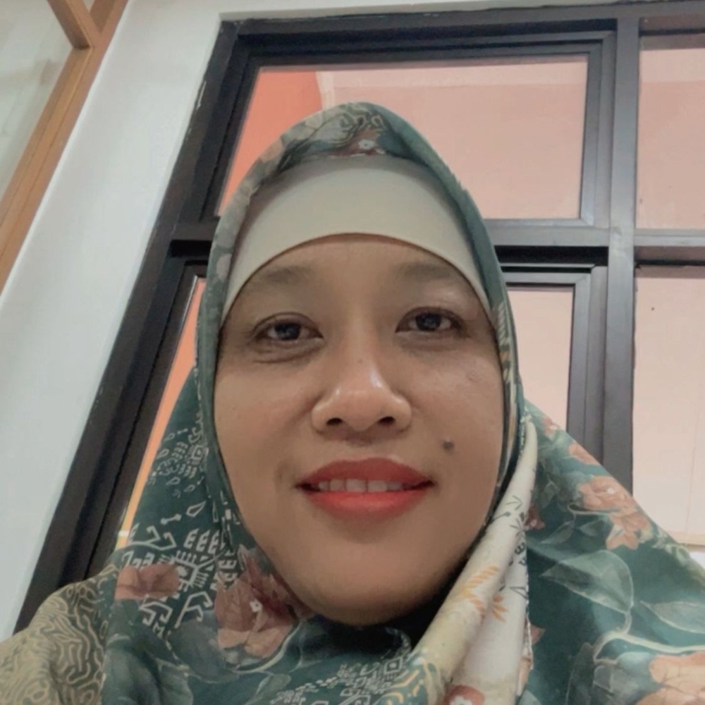 Dr. Esti Swatika Sari, S.Pd., M.Hum.